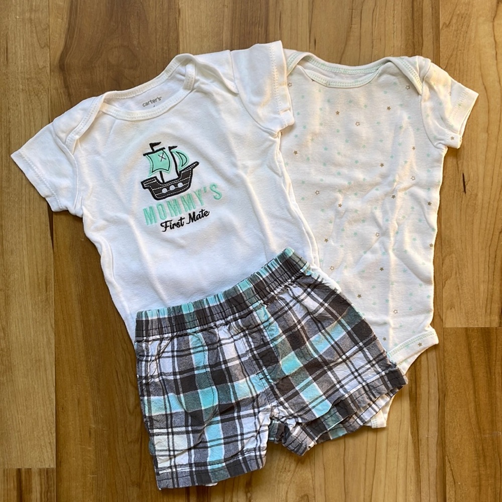 Carter’s Baby Boy 3-apiece Set